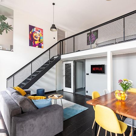 2-Level Apartments On Krizikova Near The Metro Prague Luaran gambar